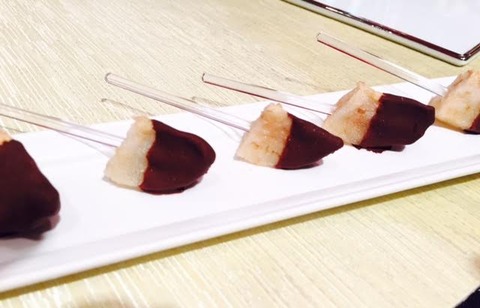 梨のキャラメリゼ