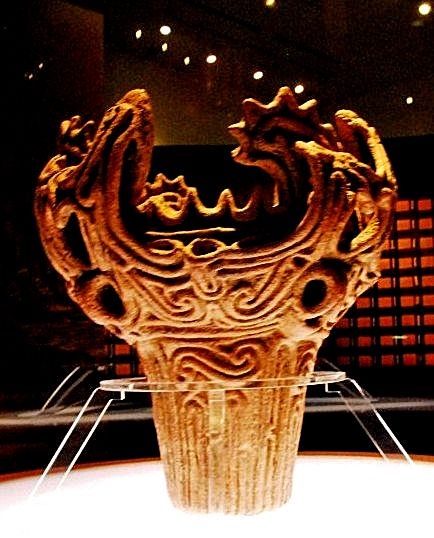 縄文土器　NKH 長岡市立科学博物館 縄文土器 NKH 長岡市立科学博物館 縄文の魅力を感じるスポットを