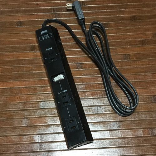 9口コンセントタップ写真1