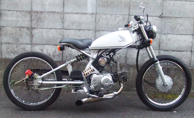 HONDA solo 純正フロントホイール　18インチ チョッパーカブ HONDA solo 純正フロントホイール 18インチ チョッパーカブ