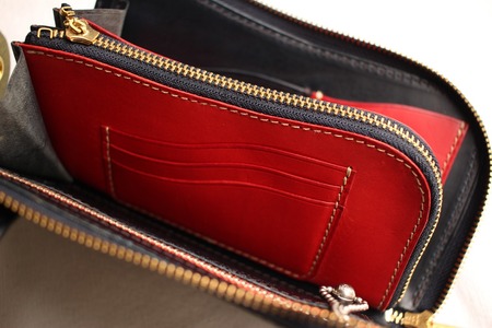 TRI-ZIP POCKETBOOK & CHAIN (18)