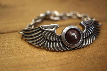 WINGED GROVE