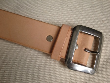 LEATHER BELT