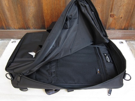 ACTIVATE BRIEFBAG