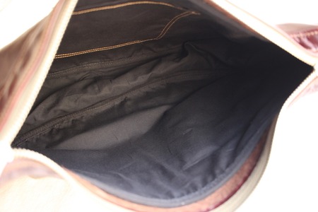 LEATHER SHOULDER BAG