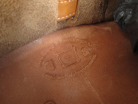 HEEL HOLD SLIP ON
