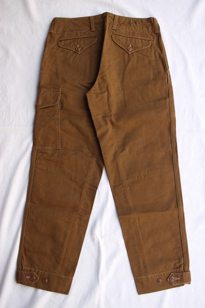 AVIATORS' TROUSERS (5)