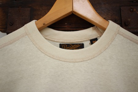 CREW NECKED TYPE LONG SLEEVE SHIRT