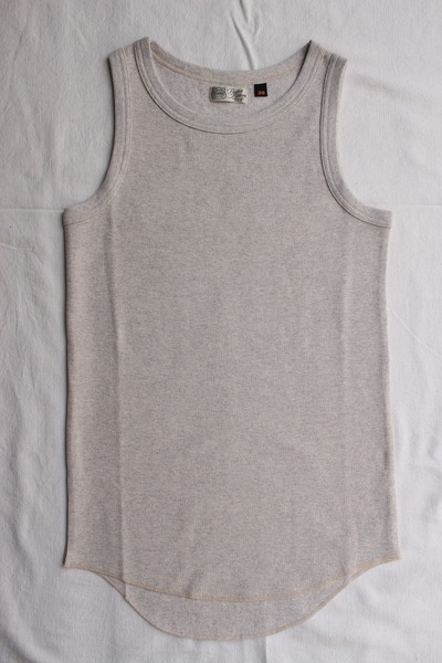 SLEEVELESS SHIRT
