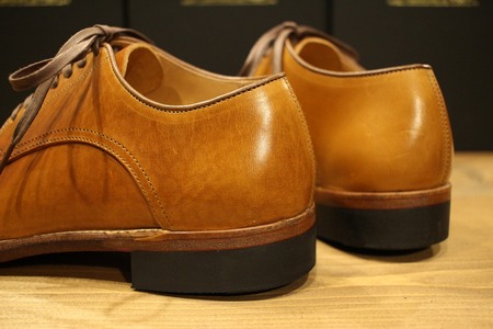 V TIP BLUCHER