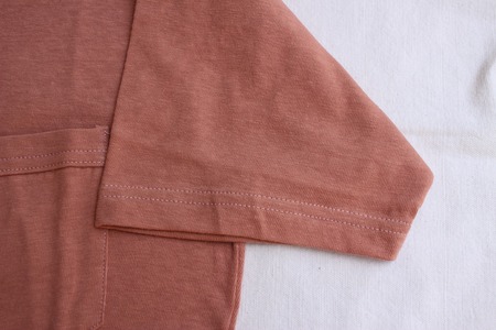 SET-IN SLEEVE POCKET T-SHIRT