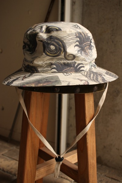 OUTDOOR HAT