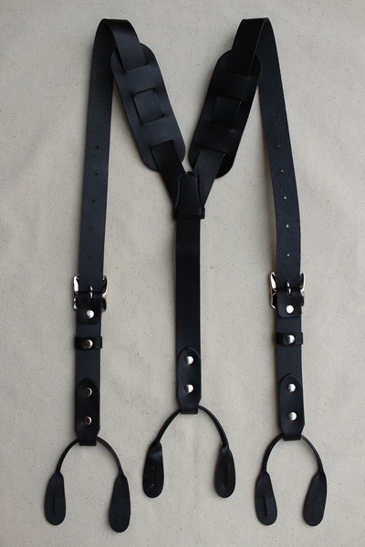 LEATHER BRACES
