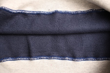 SET-IN SLEEVE 2-TONE SWEAT