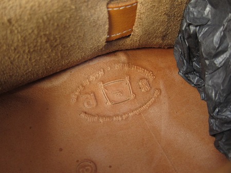 HEEL HOLD SLIP ON