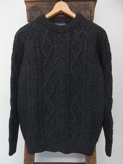 ARAN CREW NECKED SWEATER