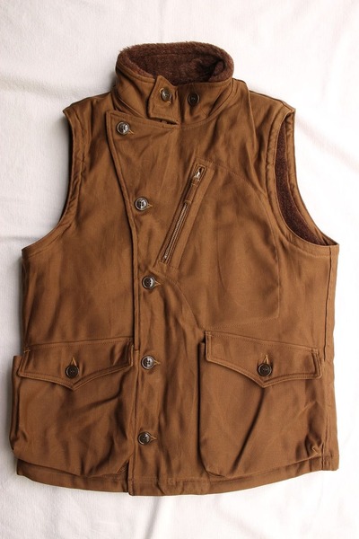 WINTER AVIATORS' VEST (1)