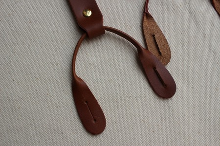 LEATHER BRACES