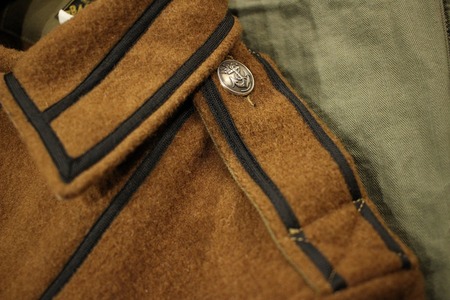 UNIFORM BUTTONS