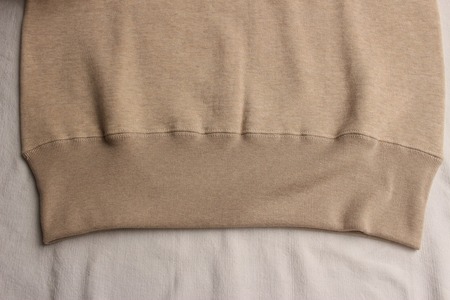 FREEDOM SLEEVE TURTLE NECKED SWEAT