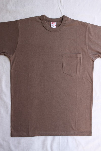 SET-IN SLEEVE POCKET T-SHIRT