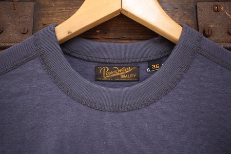 CREW NECKED TYPE LONG SLEEVE SHIRT