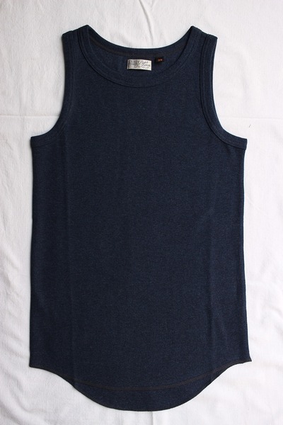 SLEEVELESS SHIRT