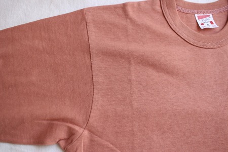 SET-IN SLEEVE POCKET T-SHIRT