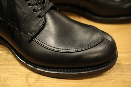 V TIP BLUCHER