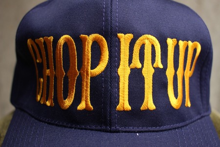 SNAP BACK TRUCKER CAP