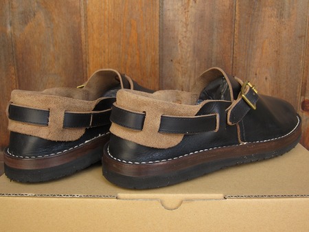 HEEL HOLD SLIP ON