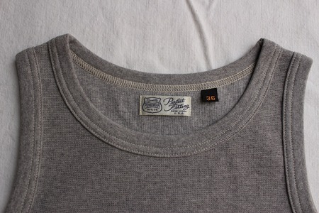 SLEEVELESS SHIRT