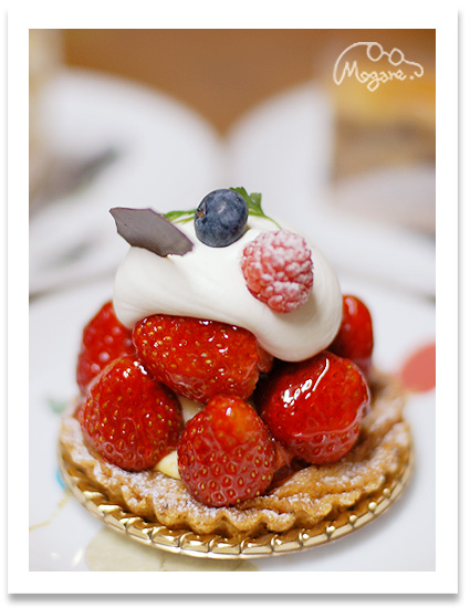 イチゴのケーキ