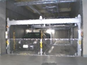 機械式駐車場には専用使用権