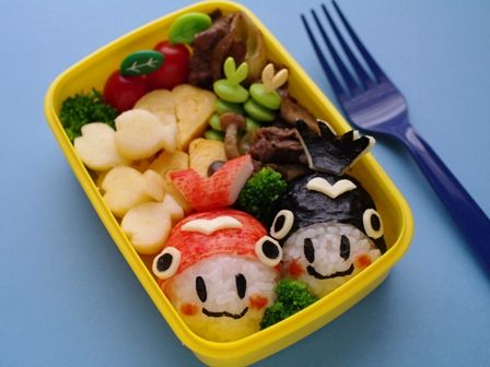 金魚の着ぐるみキャラ弁当01