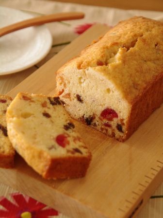 フルーツパウンドケーキ