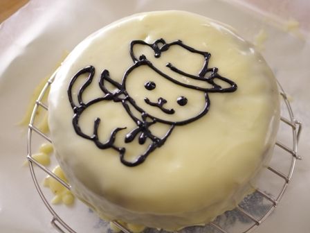 お誕生日ケーキ白とチョコのねこあつめケーキきっどさん06