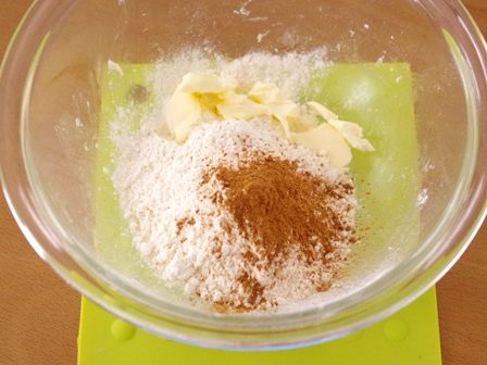 簡単チョコたっぷりシナモンロール01