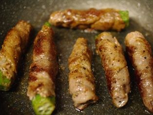 スパイシーな肉巻きオクラ04