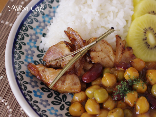 子どもと一緒に食べるタイ料理03