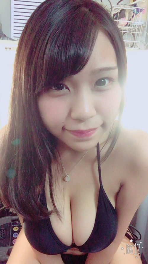 ふわみんの爆乳自撮り画像 (2)