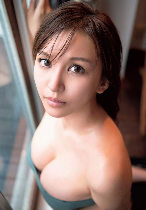 白倉あや巨乳画像 (4)