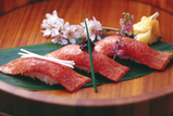 税理士が食べそびれた和牛にぎり