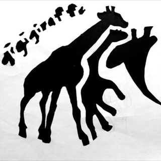gi gi giraffe