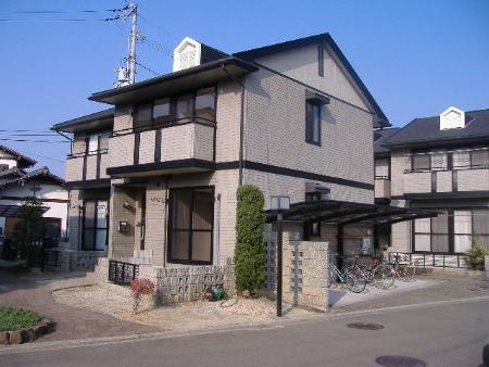 カーサ カミーリャ 松山市和泉南 4dk みかん不動産 松山店