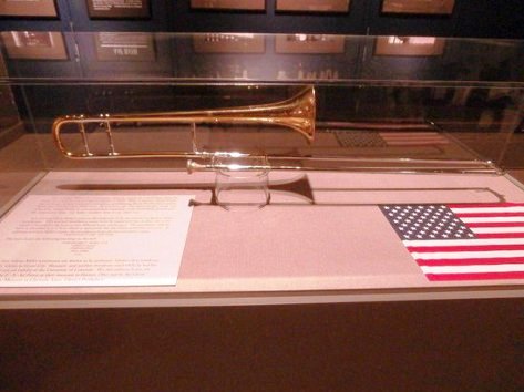 GMBS Horn Display smallen