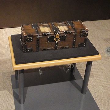 こちらは、千両箱