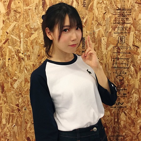 【朗報】美人声優さん、待望の写真集を出す