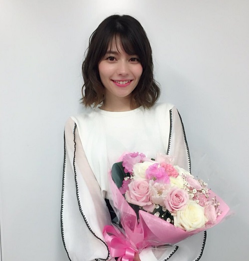 【画像】美人声優・Lynnさんの豊満なバストwww