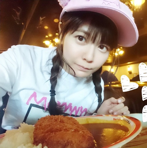 【画像】竹達彩奈さん、大盛りカツカレーを食べてしまうｗｗｗ